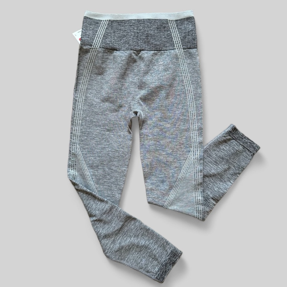 NWT SPANX Seamless Sculpt Leggings